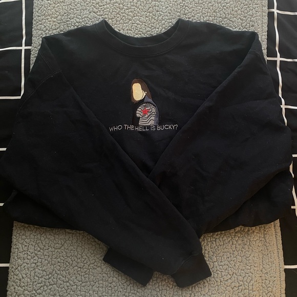 Bucky Barnes crew neck - Picture 1 of 3